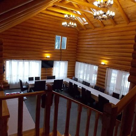 Pensiunea Izbucul Tauz Ghetari Exteriör bild